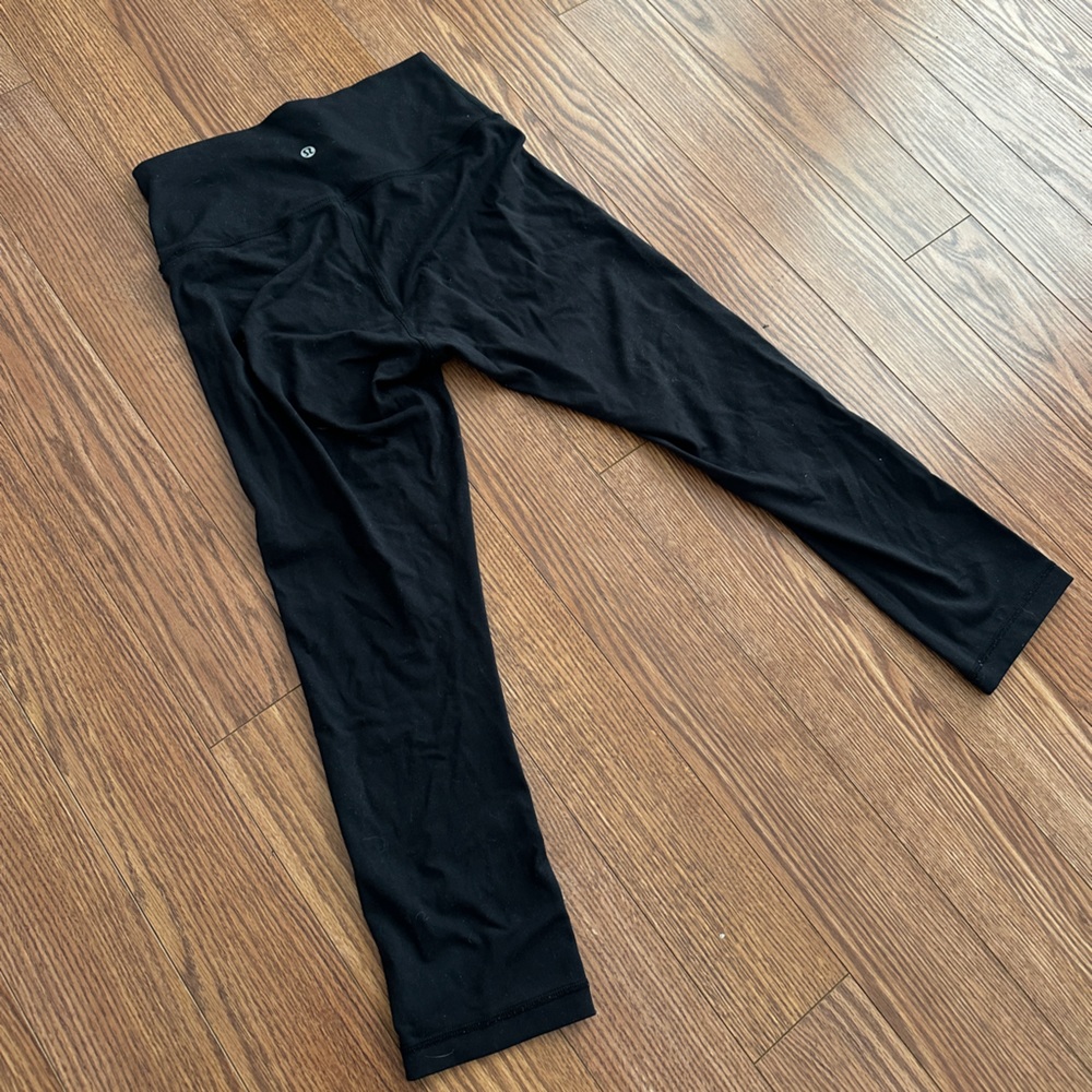 Lululemon Calf Length Align Leggings